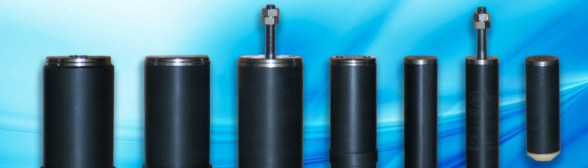 Low-frequency transmitters